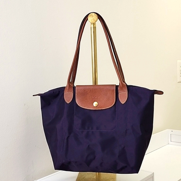 Longchamp Handbags - Longchamp Le Pliage Tote Shopping Modelle dipose Purple